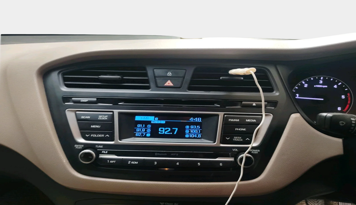 2015 Hyundai Elite i20 SPORTZ 1.4 CRDI, Diesel, Manual, 64,119 km, interior