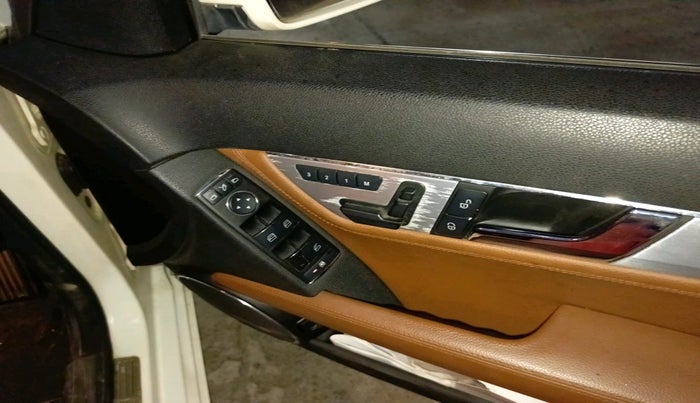 2010 Mercedes Benz C Class 250 CGI ELEGANCE, Petrol, Automatic, 43,994 km, interior