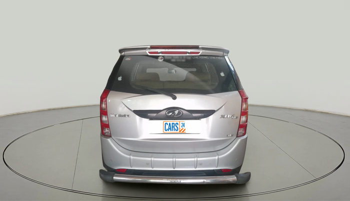 2016 Mahindra XUV500 W6, Diesel, Manual, 98,089 km, exterior