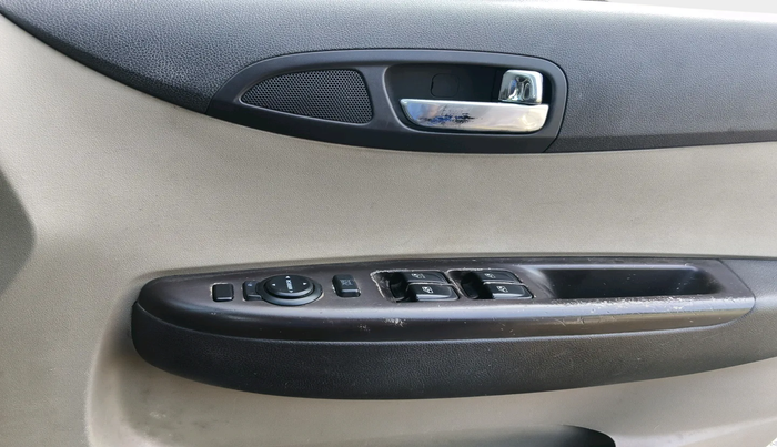 2011 Hyundai i20 ASTA 1.2, Petrol, Manual, 44,837 km, interior