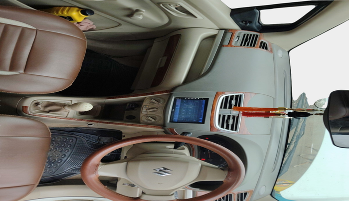 2012 Maruti Ertiga LXI, Petrol, Manual, 1,18,240 km, interior