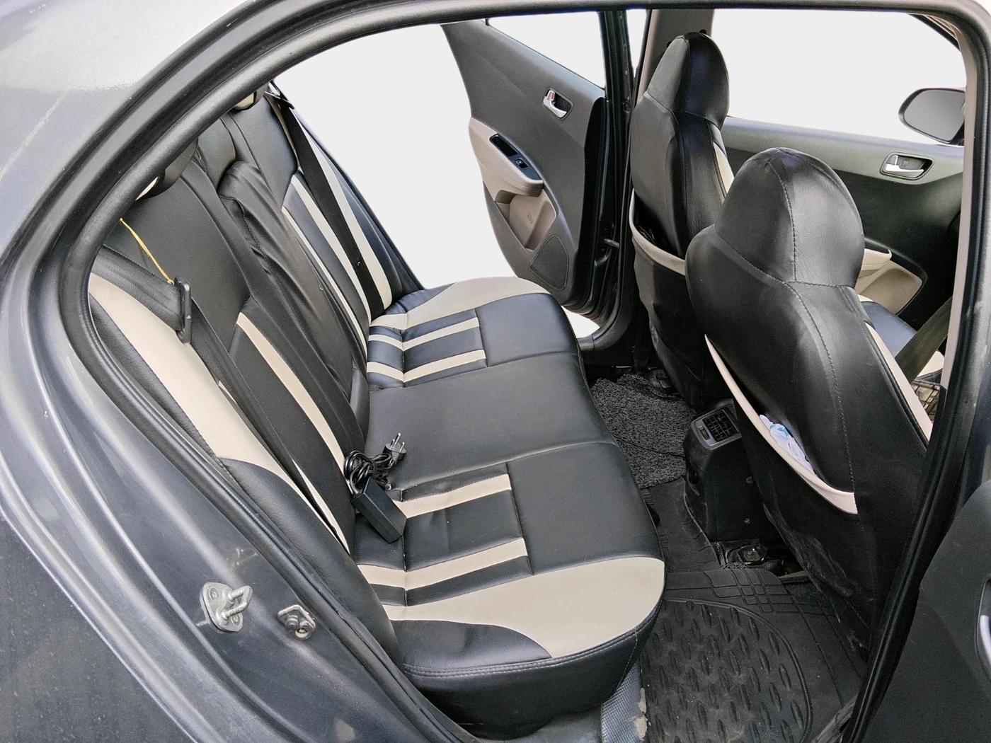 2019 Hyundai Xcent SX 1.2 (O), Petrol, Manual, 1,54,557 km, interior