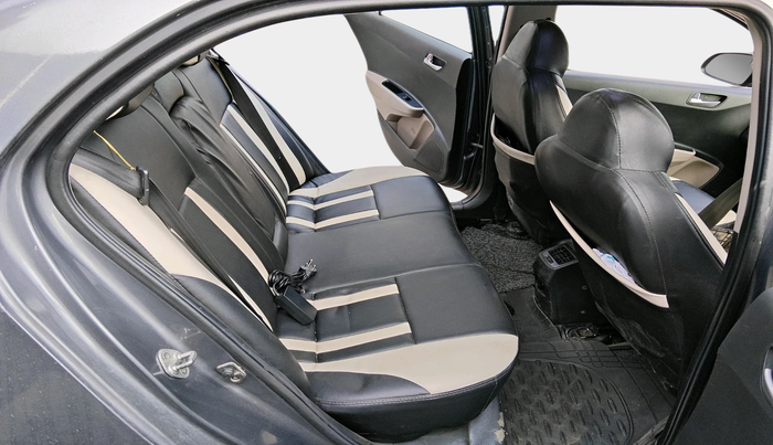 2019 Hyundai Xcent SX 1.2 (O), Petrol, Manual, 1,54,557 km, interior