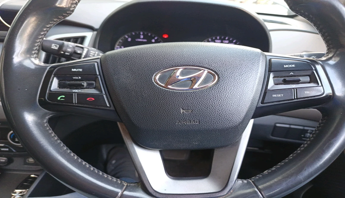 2017 Hyundai Creta SX PLUS AT 1.6 DIESEL, Diesel, Automatic, 93,255 km, interior