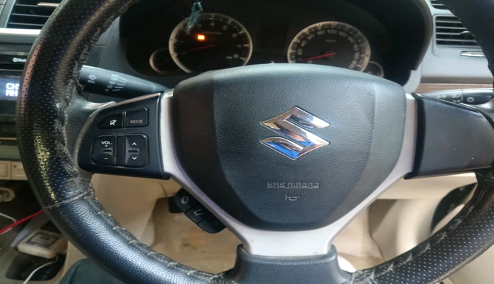 2016 Maruti Swift Dzire ZXI, Petrol, Manual, 77,233 km, interior