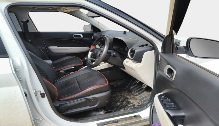 2023 Hyundai VENUE SX (O) 1.5 CRDI, Diesel, Manual, 32,310 km, interior