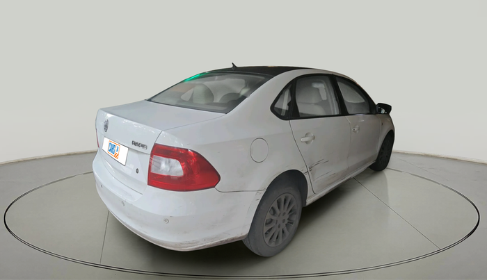 2015 Skoda Rapid 1.5 TDI CR ELEGANCE AT, Diesel, Automatic, 79,245 km, exterior