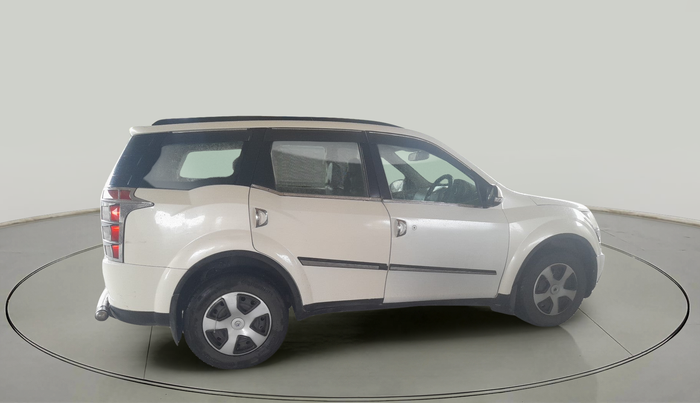 2014 Mahindra XUV500 W6, Diesel, Manual, 93,930 km, exterior