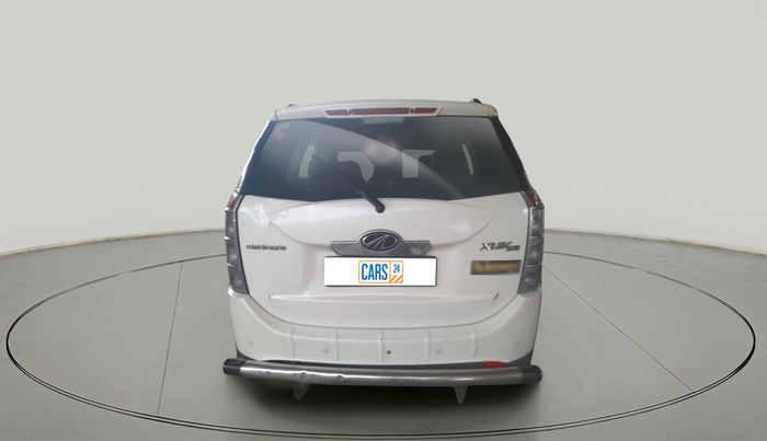 2014 Mahindra XUV500 W6, Diesel, Manual, 93,930 km, exterior