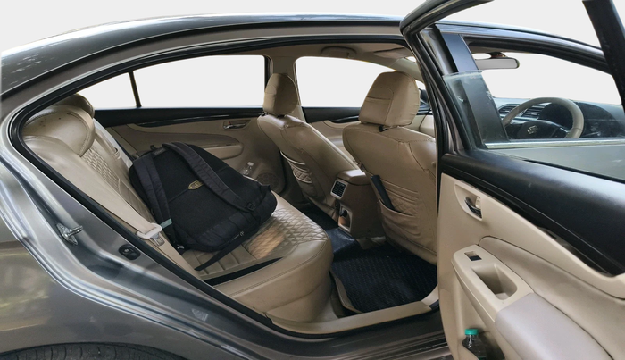 2016 Maruti Ciaz ZDI SHVS, Diesel, Manual, 1,28,244 km, interior