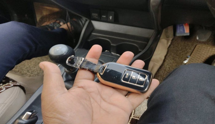 2014 Honda City 1.5L I-VTEC VX, Petrol, Manual, 1,10,408 km, interior