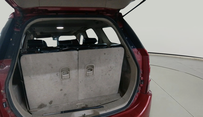 2015 Mahindra XUV500 W10, Diesel, Manual, 1,53,199 km, exterior