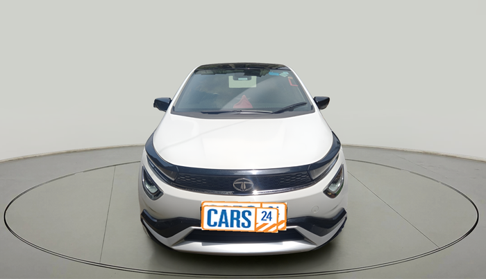 2023 Tata ALTROZ XZ PLUS O SUNROOF CNG, Petrol, Manual, 17,961 km, exterior