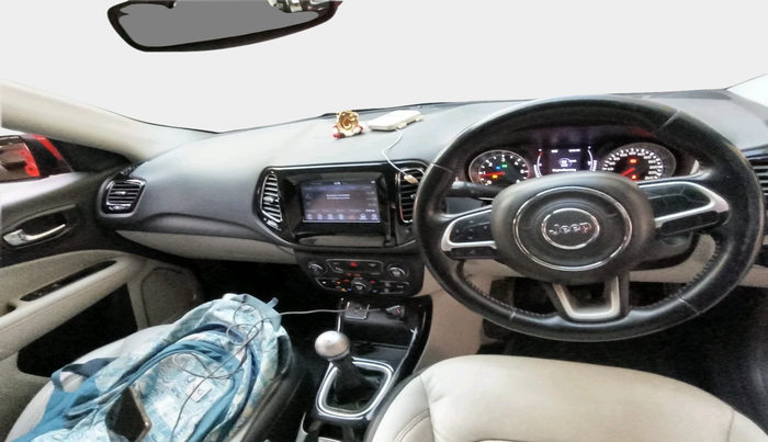 2017 Jeep Compass LIMITED 2.0 DIESEL, Diesel, Manual, 1,21,557 km, interior