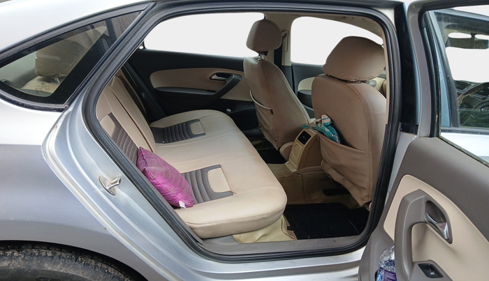 2011 Volkswagen Vento TRENDLINE DIESEL 1.6, Diesel, Manual, 1,04,738 km, interior
