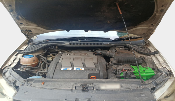 2012 Volkswagen Polo COMFORTLINE 1.2L, Diesel, Manual, 1,43,337 km, exterior