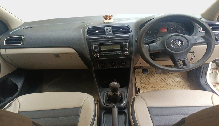 2012 Volkswagen Polo COMFORTLINE 1.2L, Diesel, Manual, 1,43,337 km, interior