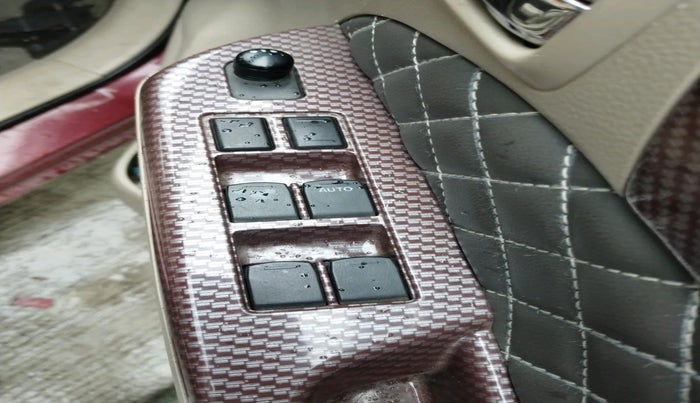 2012 Maruti Ertiga ZXI, Petrol, Manual, 86,842 km, interior