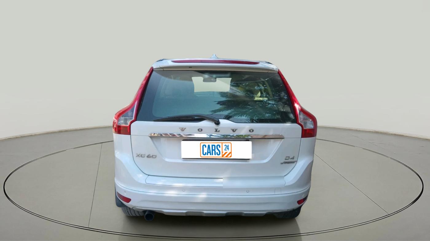 2013 Volvo XC 60 D4 KINETIC, Diesel, Automatic, 1,18,547 km, exterior