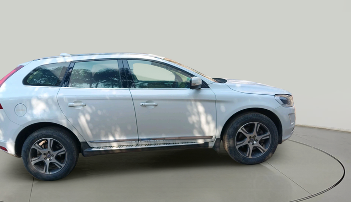 2013 Volvo XC 60 D4 KINETIC, Diesel, Automatic, 1,18,547 km, exterior