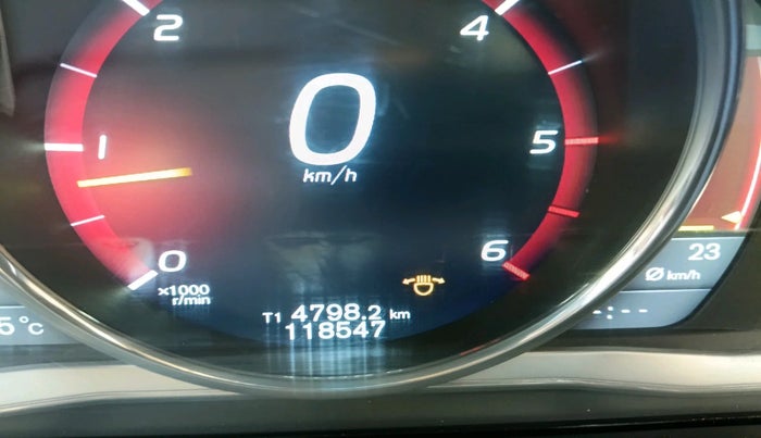 2013 Volvo XC 60 D4 KINETIC, Diesel, Automatic, 1,18,547 km, interior