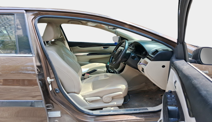 2017 Maruti Ciaz ALPHA DIESEL 1.3, Diesel, Manual, 70,000 km, interior