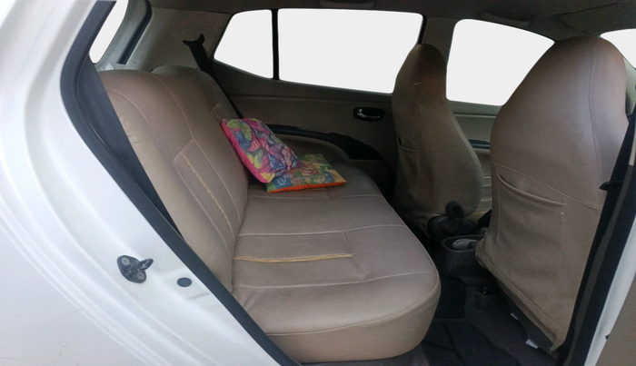 2014 Hyundai i10 SPORTZ 1.1, Petrol, Manual, 28,500 km, interior