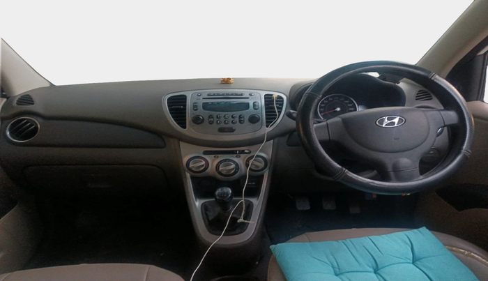 2014 Hyundai i10 SPORTZ 1.1, Petrol, Manual, 28,500 km, interior