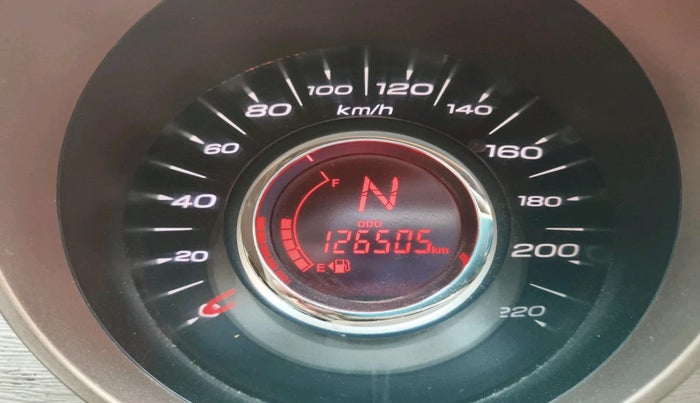 2014 Mahindra XUV500 W6, Diesel, Manual, 1,26,505 km, interior