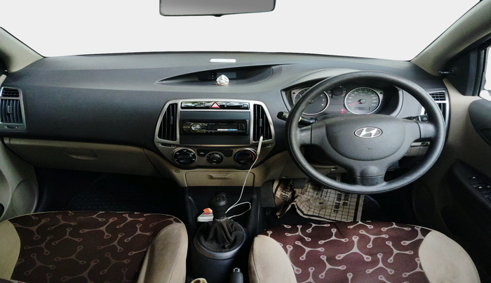 2013 Hyundai i20 MAGNA 1.2, Petrol, Manual, 52,575 km, interior