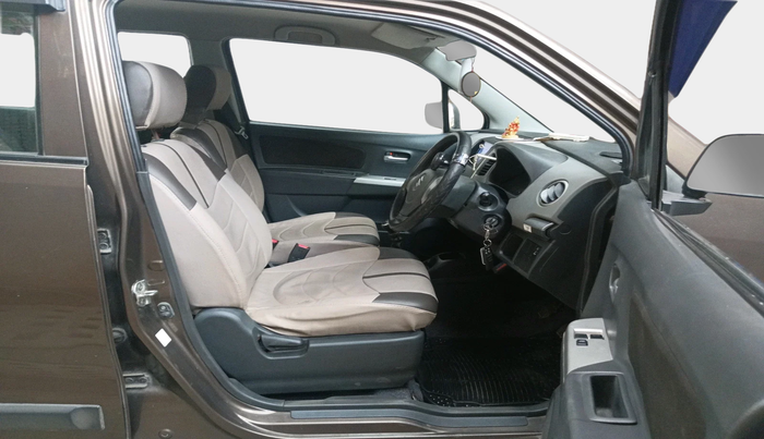 2012 Maruti Wagon R 1.0 LXI, Petrol, Manual, 44,232 km, interior