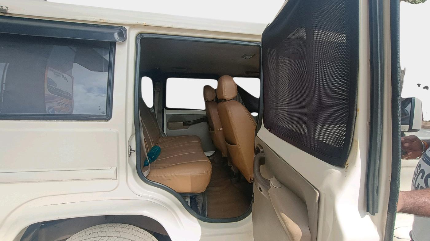 2012 Mahindra Bolero ZLX BS IV, Diesel, Manual, 1,29,450 km, interior