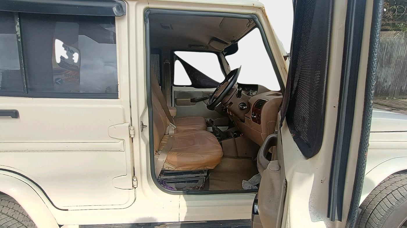 2012 Mahindra Bolero ZLX BS IV, Diesel, Manual, 1,29,450 km, interior