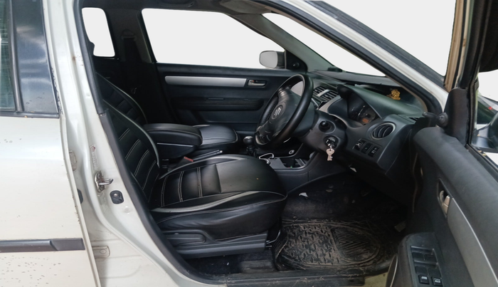 2011 Maruti Swift VXI, Petrol, Manual, 1,06,361 km, interior
