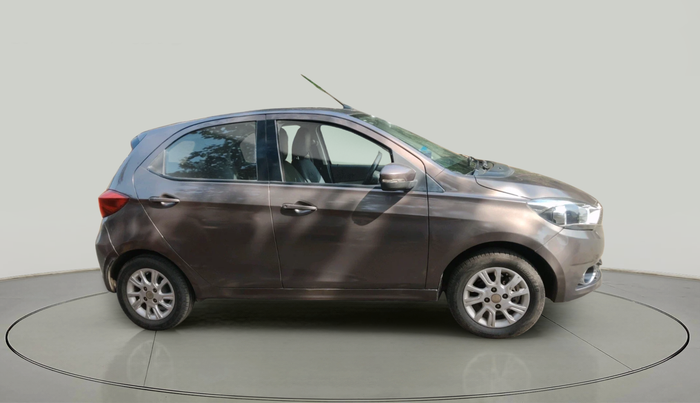 2017 Tata Tiago XZA PETROL, Petrol, Automatic, 63,699 km, exterior