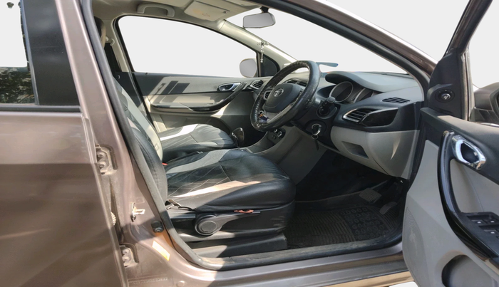 2017 Tata Tiago XZA PETROL, Petrol, Automatic, 63,699 km, interior