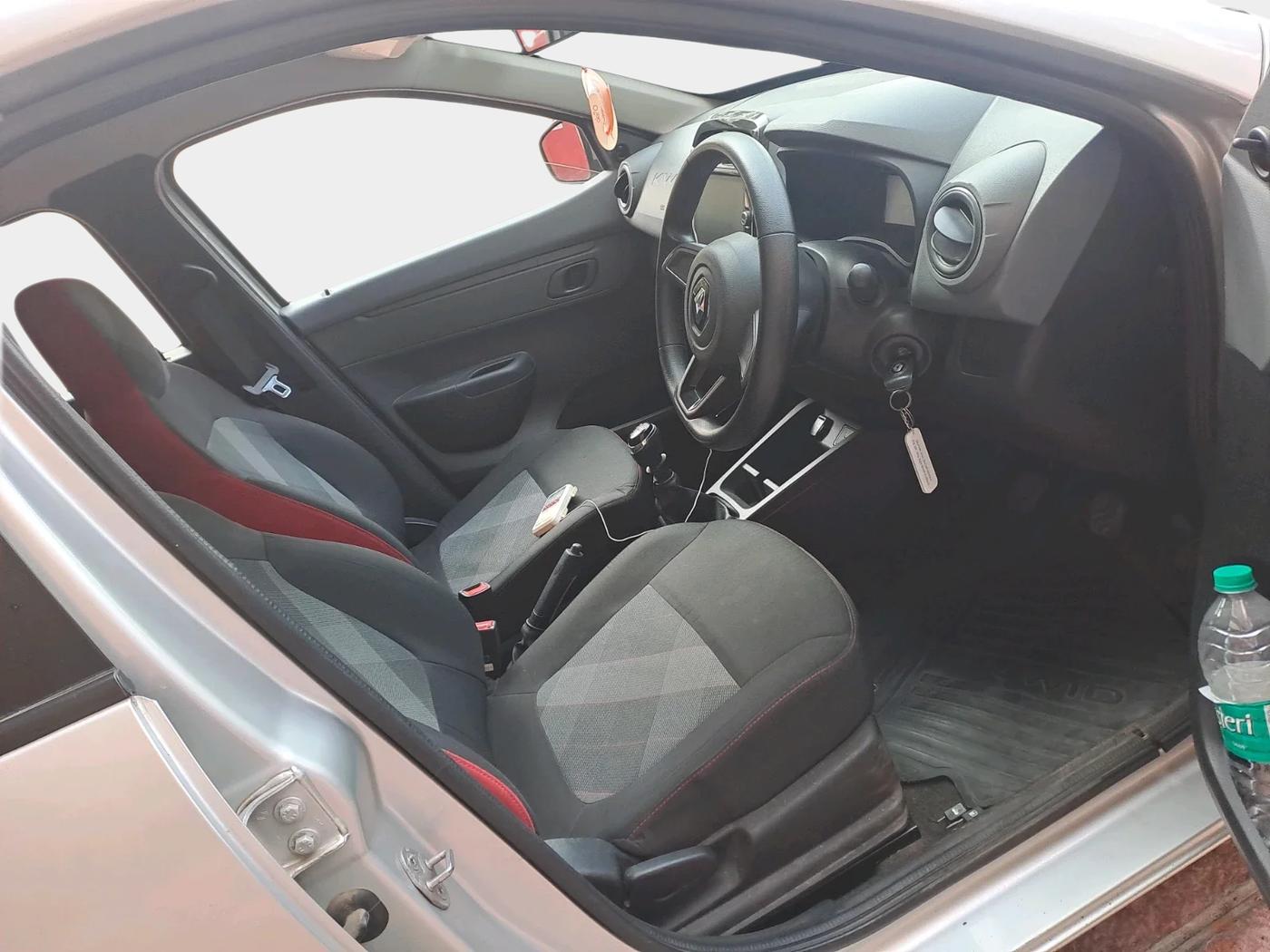 2021 Renault Kwid RXT 1.0 (O), Petrol, Manual, 31,450 km, interior