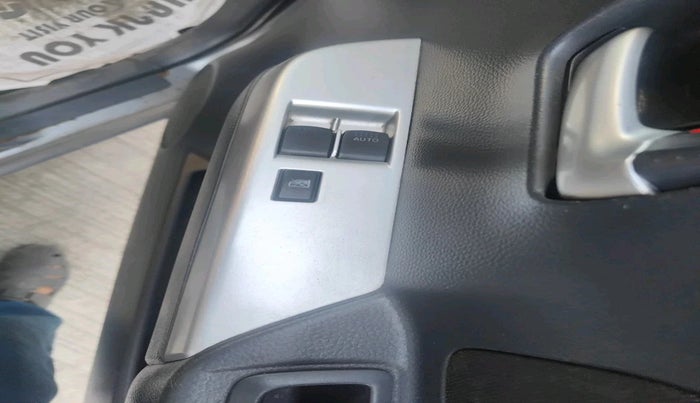 2012 Maruti Wagon R 1.0 LXI CNG, Petrol, Manual, 1,01,253 km, interior