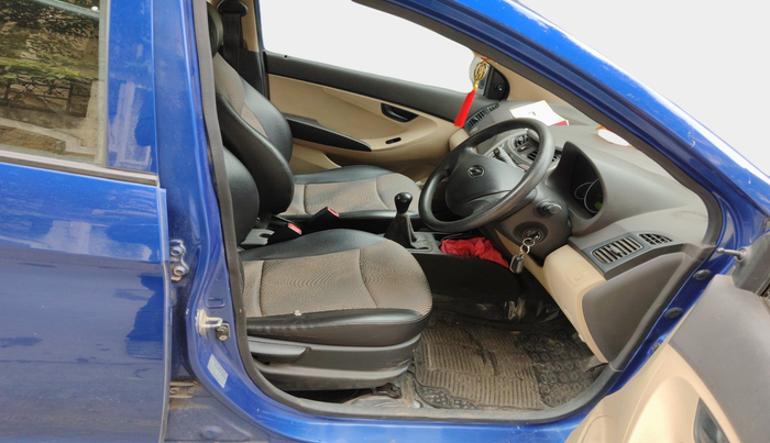 2014 Hyundai Eon MAGNA +, Petrol, Manual, 35,122 km, interior