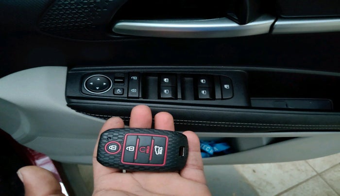 2023 KIA SONET HTX PLUS 1.0 IMT, Petrol, Manual, 17,099 km, interior