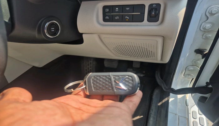 2025 Mahindra Thar Roxx AX5 L Diesel AT 2WD, Diesel, Automatic, 16,057 km, interior