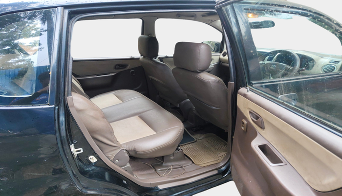 2010 Maruti Zen Estilo VXI, Petrol, Manual, 1,10,901 km, interior