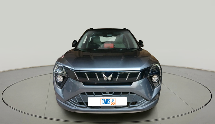 2024 Mahindra XUV 3XO AX7L 1.2 Petrol AT, Petrol, Automatic, 4,542 km, exterior