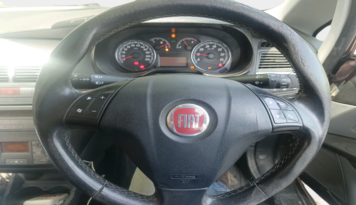 2011 Fiat Grand Punto EMOTION PACK 1.3, Diesel, Manual, 1,60,000 km, interior