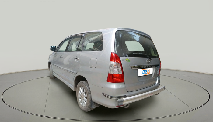 2012 Toyota Innova 2.5 VX 8 STR, Diesel, Manual, 1,94,517 km, exterior