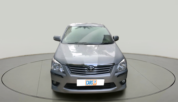 2012 Toyota Innova 2.5 VX 8 STR, Diesel, Manual, 1,94,517 km, exterior