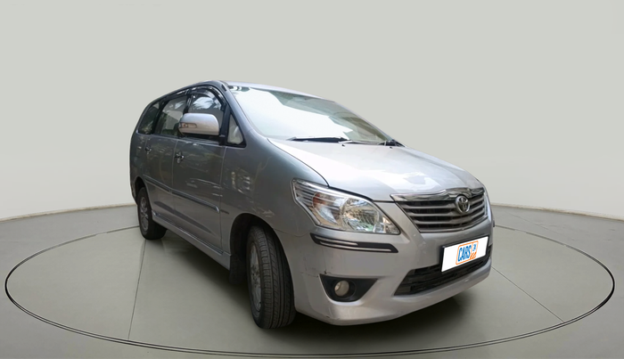 2012 Toyota Innova 2.5 VX 8 STR, Diesel, Manual, 1,94,517 km, exterior
