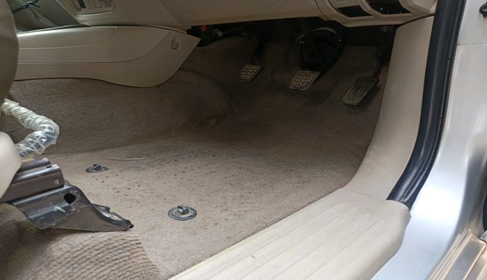 2012 Toyota Innova 2.5 VX 8 STR, Diesel, Manual, 1,94,517 km, interior