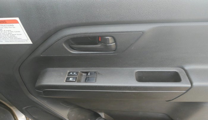 2019 Maruti New Wagon-R LXI CNG (O) 1.0, Petrol, Manual, 47,777 km, interior