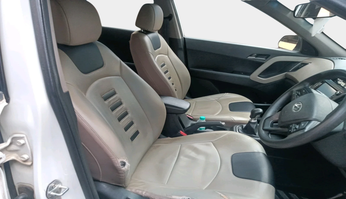 2016 Hyundai Creta SX PLUS 1.6 PETROL, Petrol, Manual, 42,700 km, interior